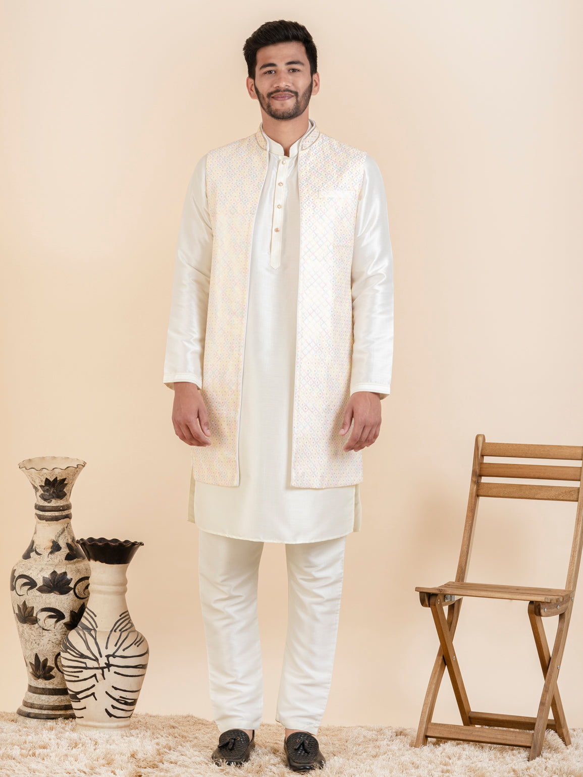 Off White Embroidered Bundi With Kurta Set