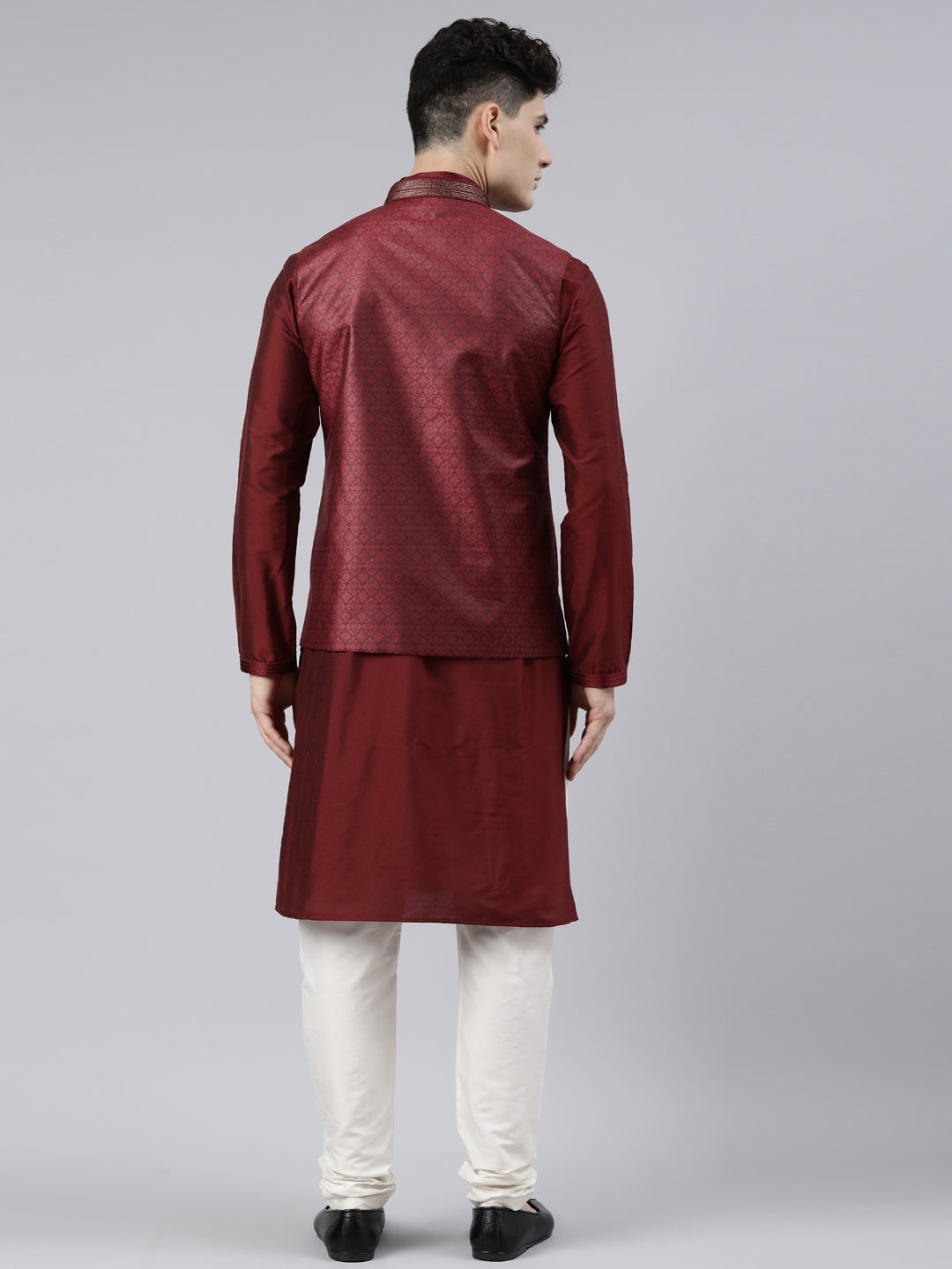 Maroon Jacquard Bundi With Maroon Kurta