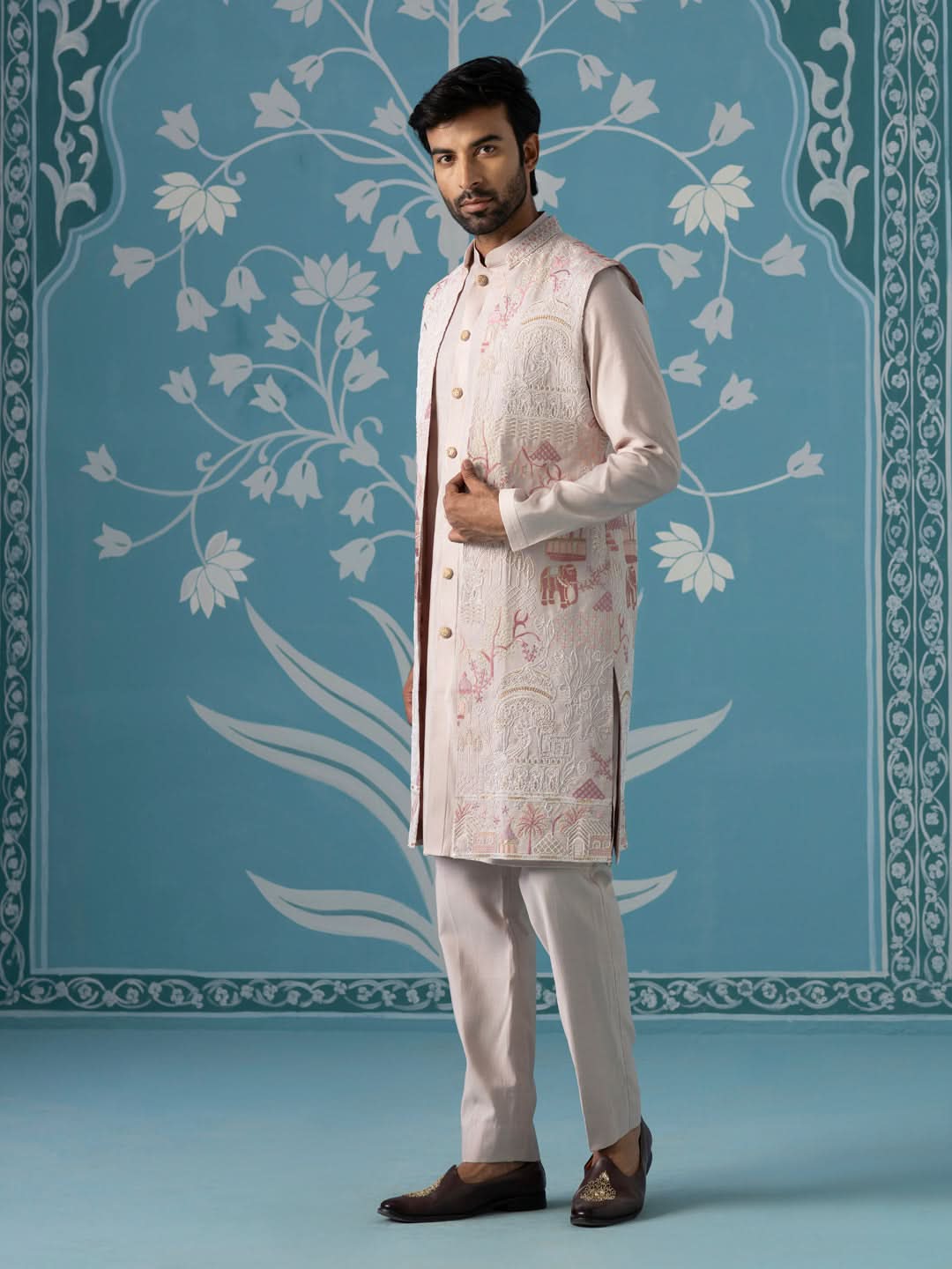 Light Onion-Pink Kurta with Abstract Thread-Embroidered Long Bundi Set