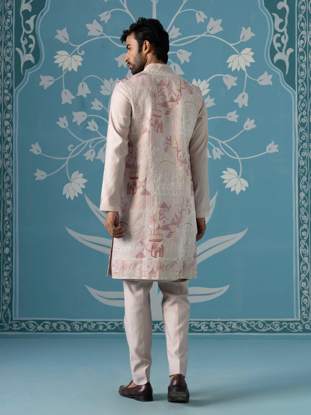 Light Onion-Pink Kurta with Abstract Thread-Embroidered Long Bundi Set