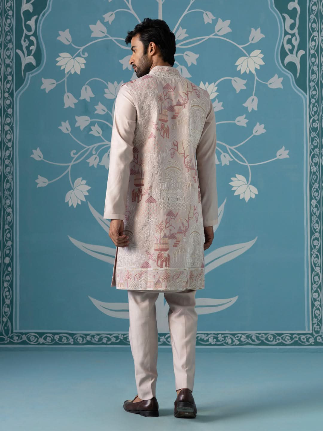 Light Onion-Pink Kurta with Abstract Thread-Embroidered Long Bundi Set