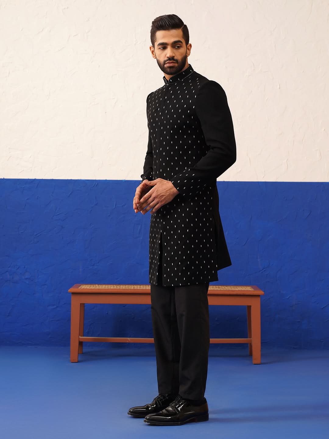 Jiggar Thakkar in Plain Simmer Black Kurta Set