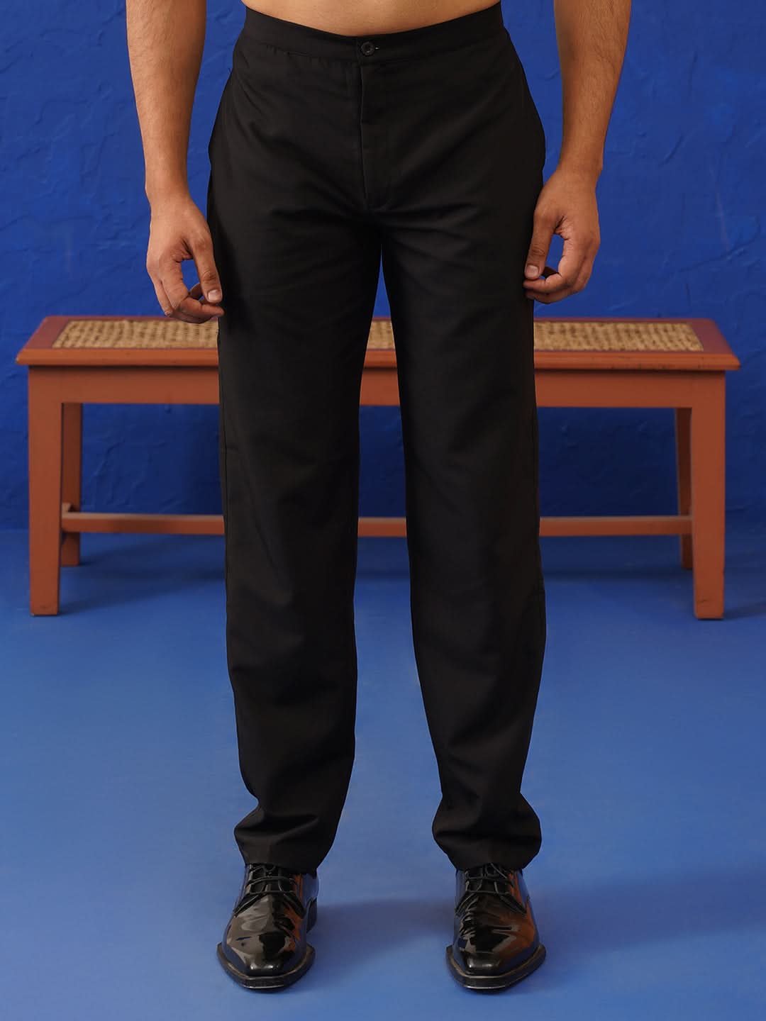 Jiggar Thakkar in Plain Simmer Black Kurta Set
