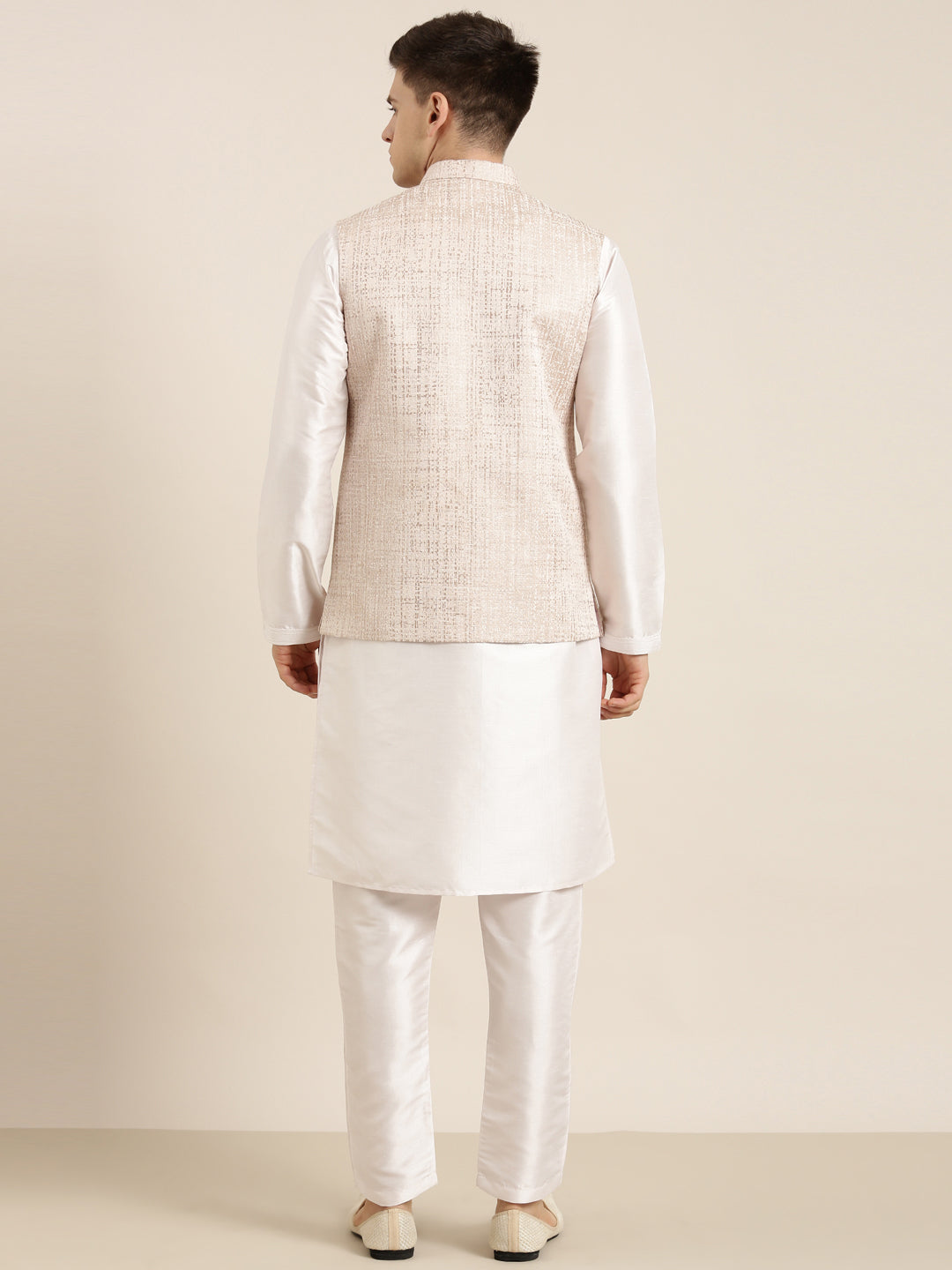 Pink & Gold Checkered Textured Jacket With Gold Kurta
