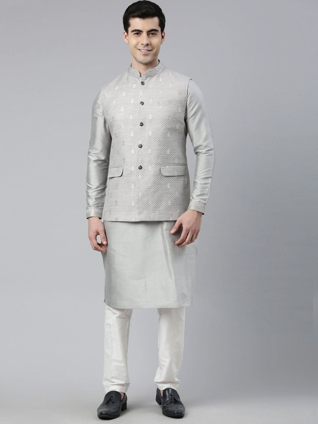 Grey Chanderi Booti Jacket