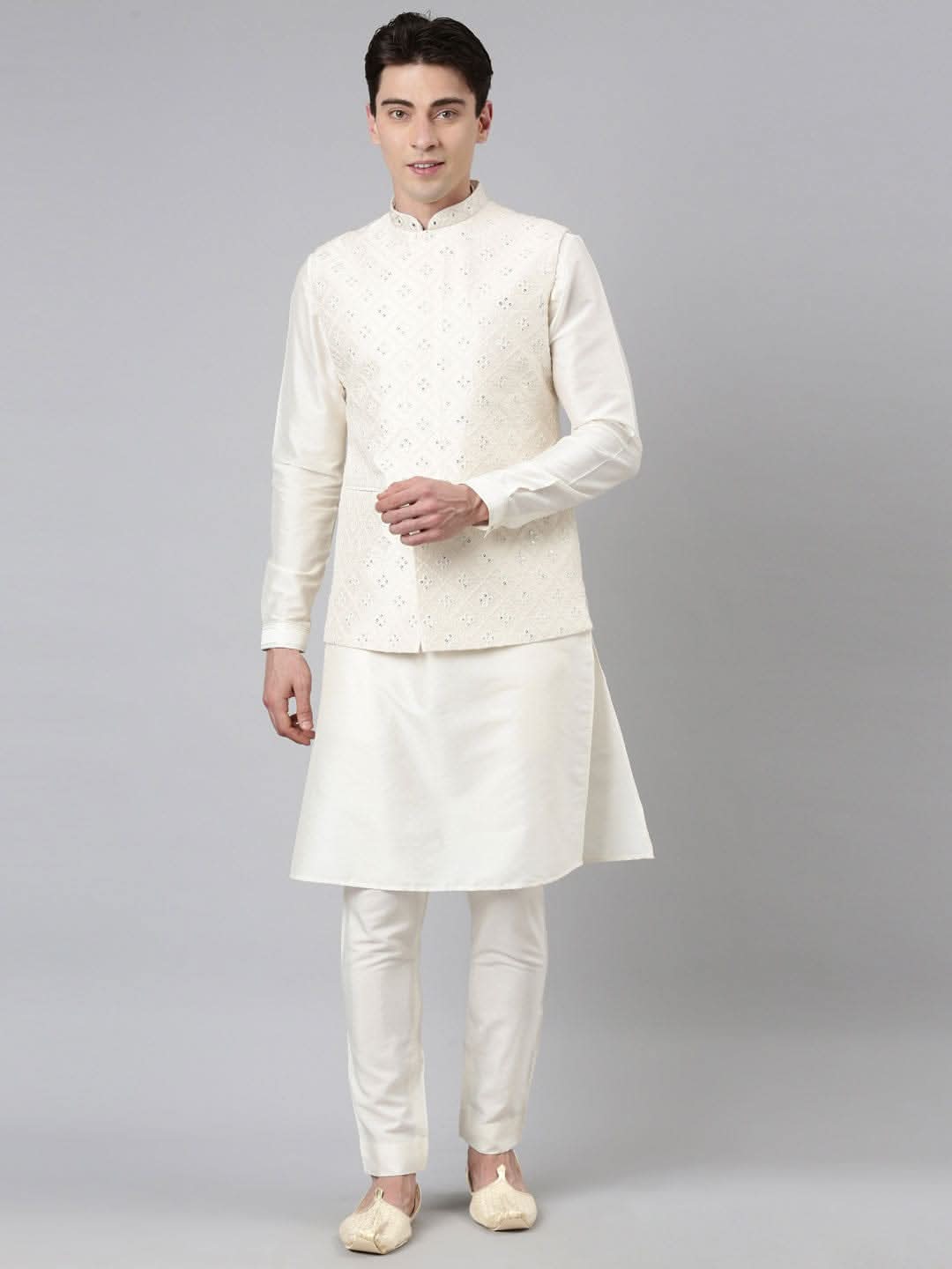 Cream Mirror Embroidery Bundi