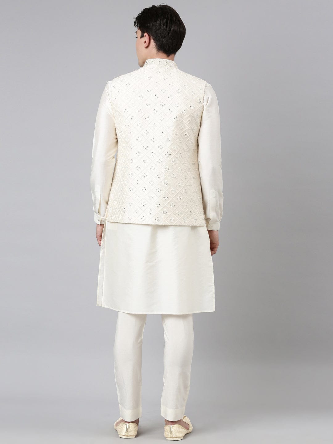 Cream Mirror Embroidery Bundi
