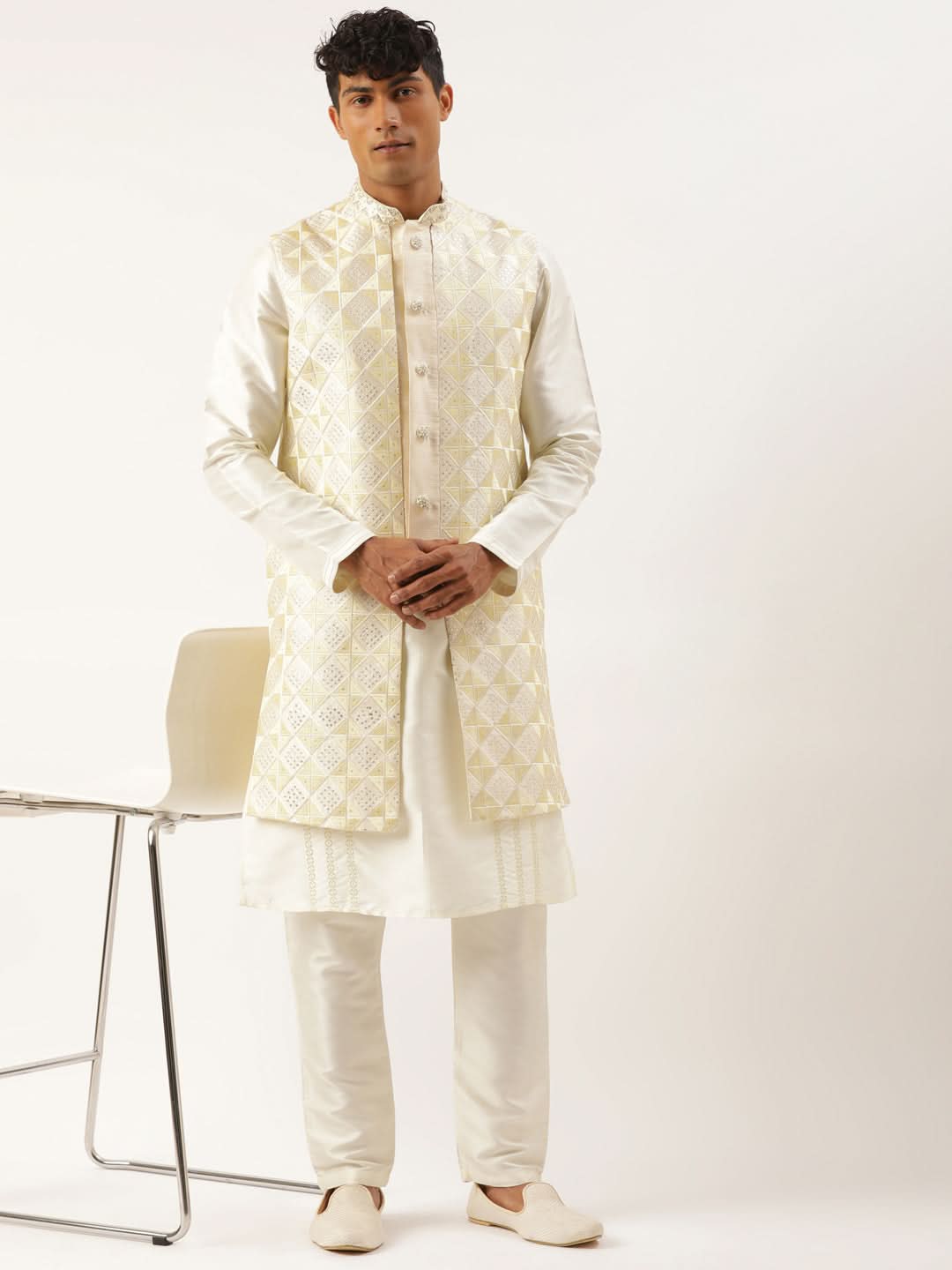 Cream Embroiderd Layered Long Jacket