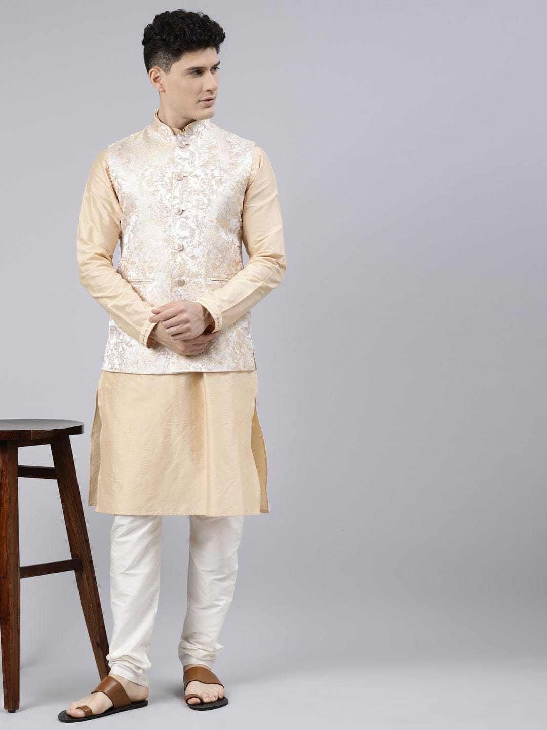 CREAM GOLD JACKET