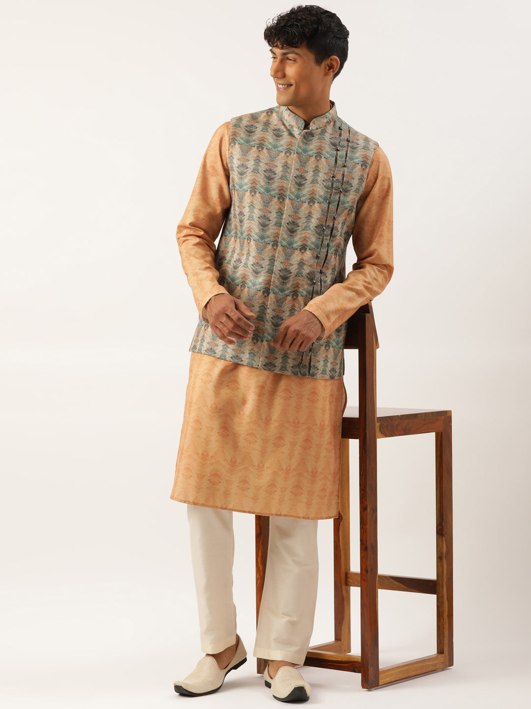 Beige Pleated Bundi