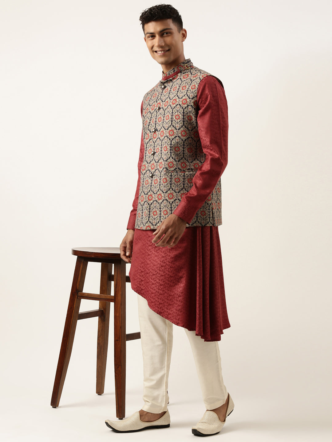 Printed Jacket with Self-design Drape Side-Open Kurta