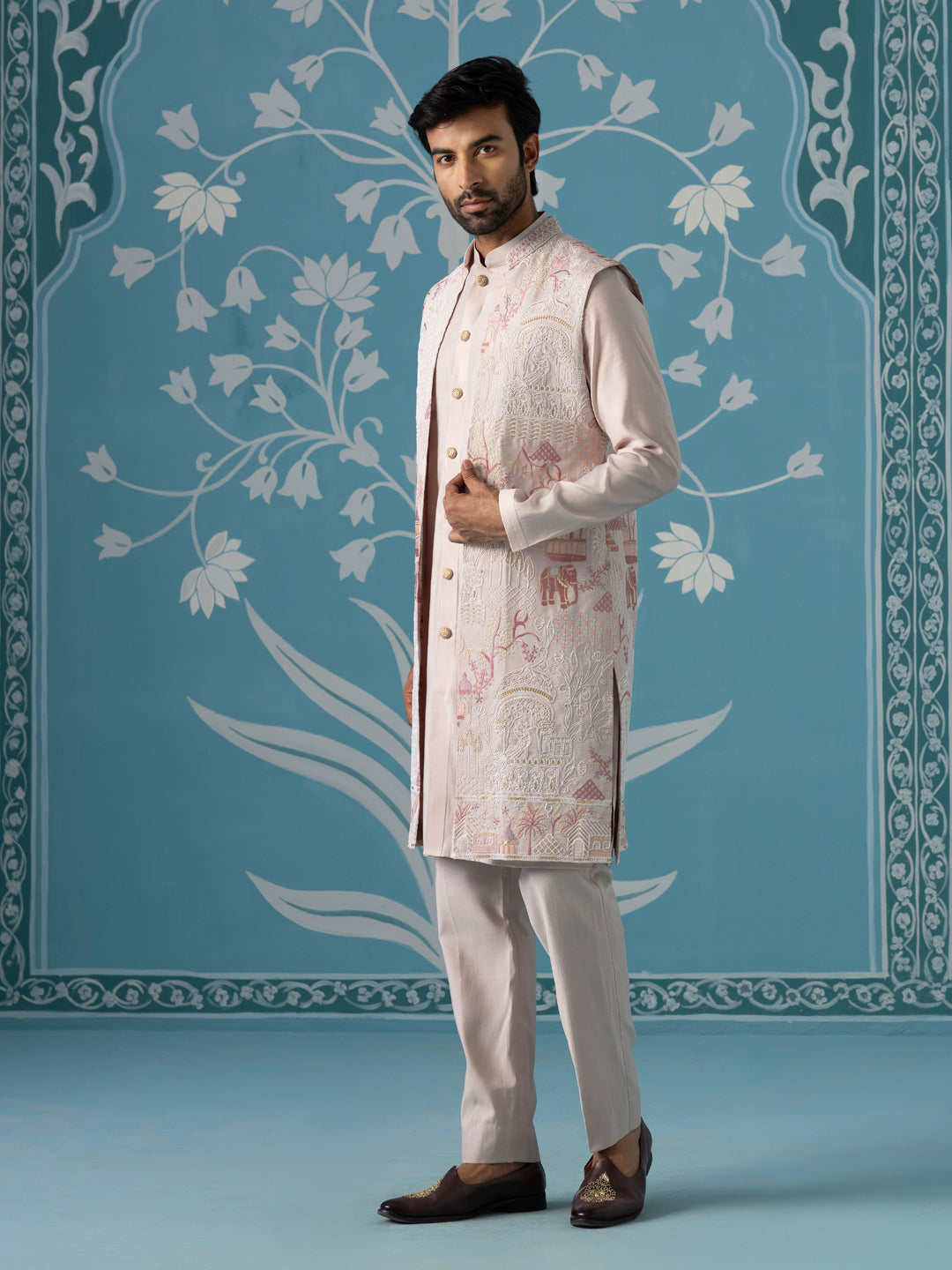 Light Onion-Pink Kurta with Abstract Thread-Embroidered Long Bundi Set