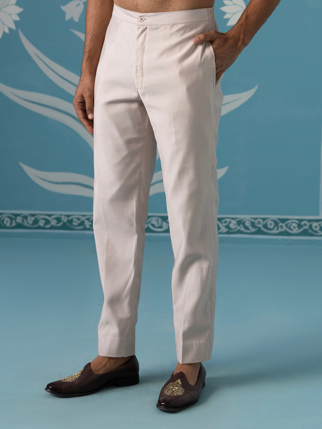 Light Onion-Pink Kurta with Abstract Thread-Embroidered Long Bundi Set