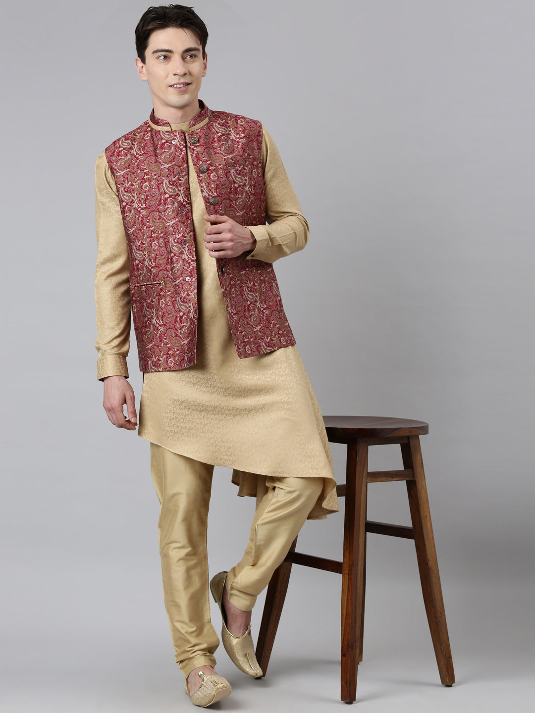 Buy ethluxis Mens Golden Silk Blend Kurta Pyjama with Nehru Jacket, Large  Online at Best Prices in India - JioMart.