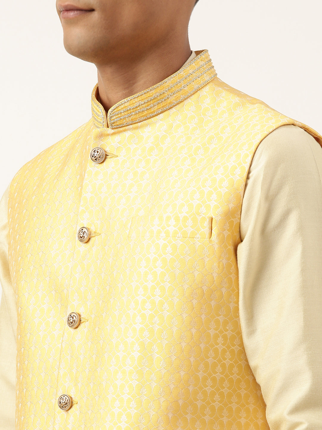 BANARASI BROCADE JACKET WITH KURTA SET