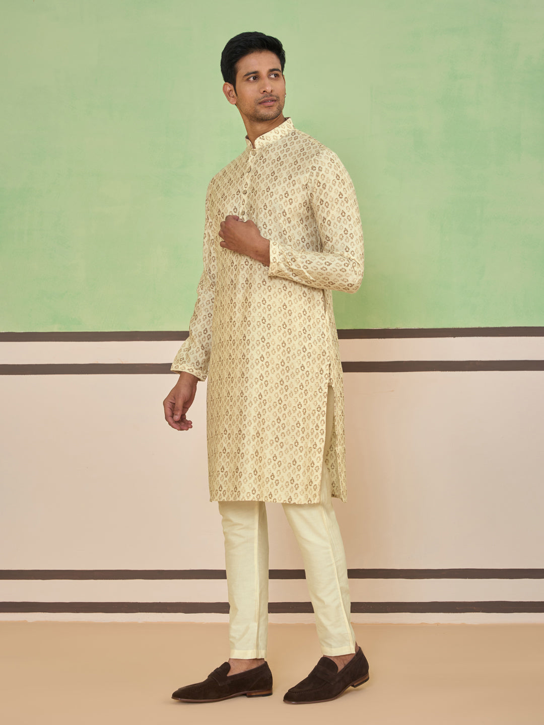 Cream All-Over Paisley Printed Kurta Set
